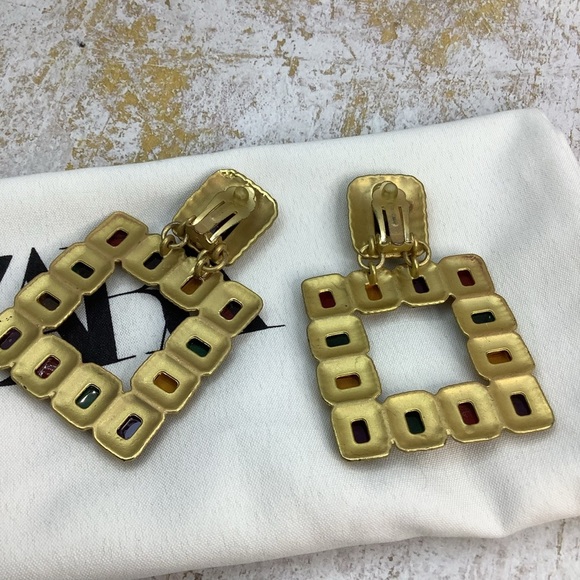 Zara Purple, Red and Green Clip Earrings Geometric Design - Picture 3 of 6